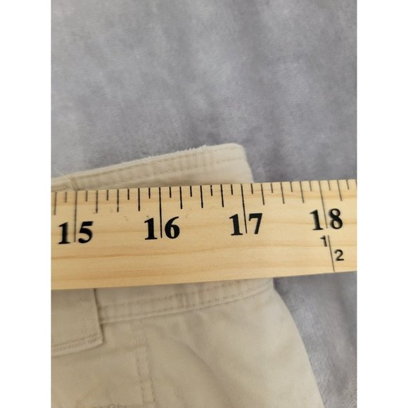 Patagonia Women's Organic Cotton Outdoor Hiking Shorts Size 12 Beige 34 waist‎ - Picture 2 of 7